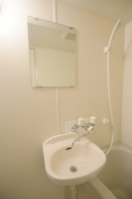 【洗面所】 | セイコーガーデンⅢ | 洗面台です