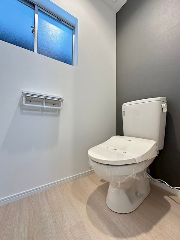 ルーチェ上南部のトイレ