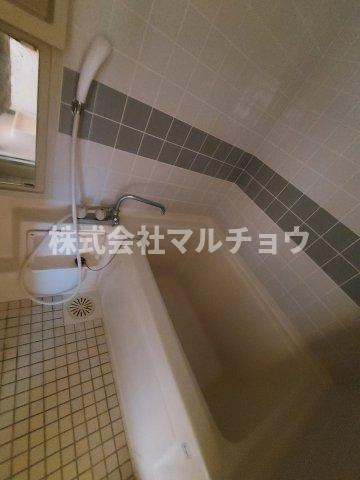 ロイヤルマンション301号の浴室