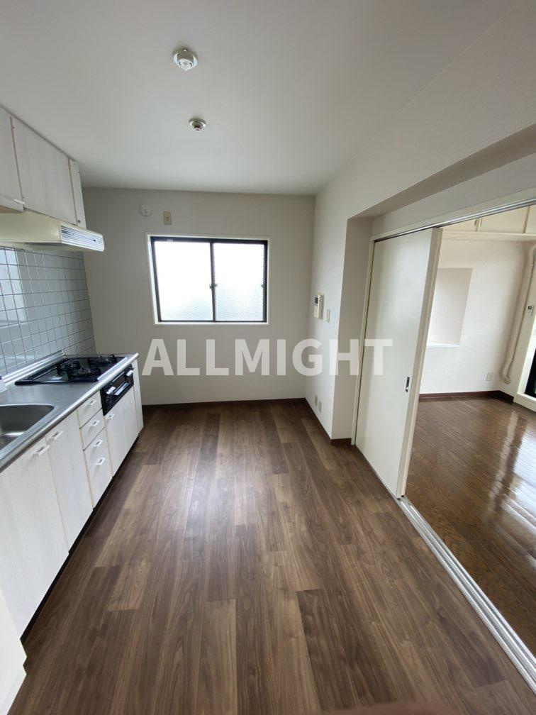 川崎市多摩区宿河原２丁目の賃貸マンションの居間・リビング|★お部屋探しはオールマイト不動産までご相談下さい♪