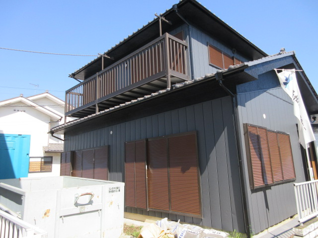 中古戸建　熊谷市柿沼448-20（リフォーム住宅）の駐車場
