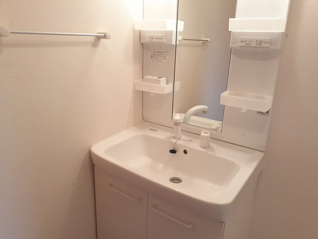 ソレイユの独立洗面台|洗面所