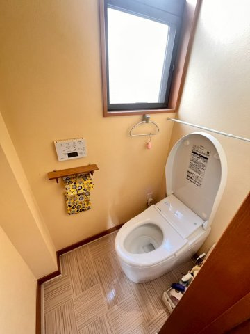前橋市若宮町四丁目既存住宅のトイレ