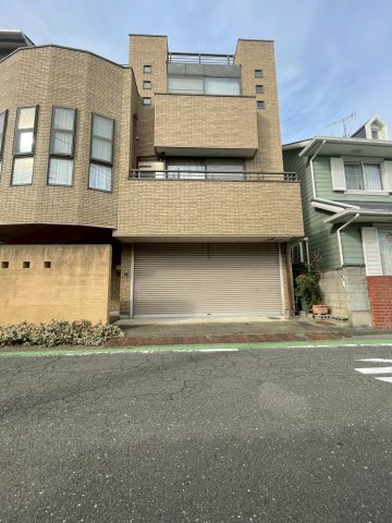 前橋市若宮町四丁目既存住宅の前面道路含む現地写真