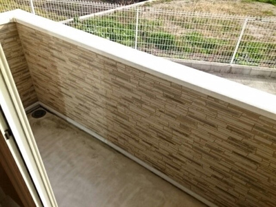 【バルコニー】 | ウエスト・コリーヌⅡ