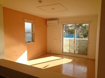 【居間・リビング】 | ウエスト・コリーヌⅡ