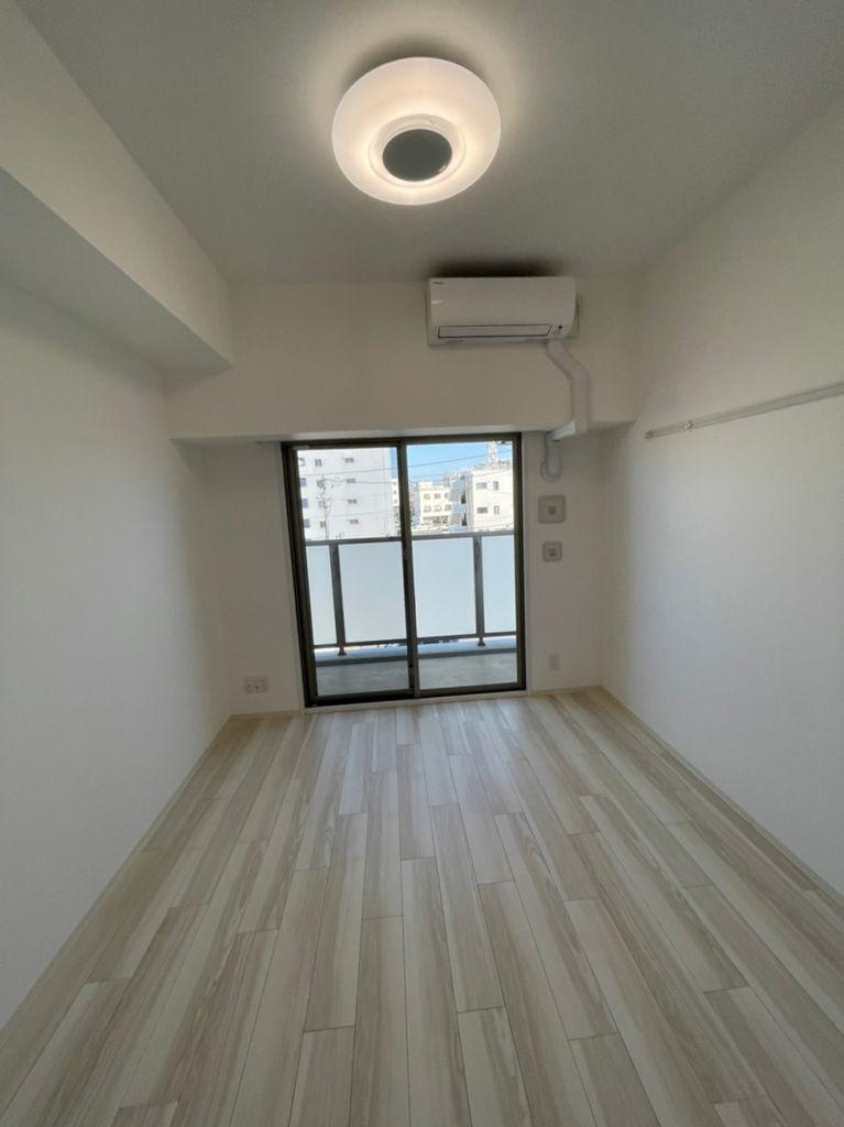 エステムコート名古屋金山ミッドクロス　名古屋市賃貸　仲介手数料無料の居間・リビング|リビング/居室