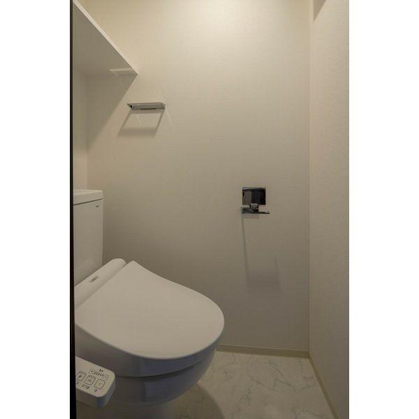 エステムコート名古屋金山ミッドクロス　名古屋市賃貸　仲介手数料無料のトイレ