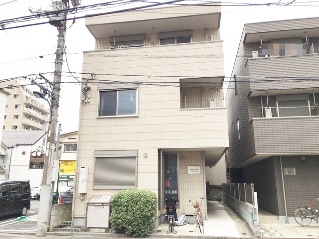 Ｍａｉｓｏｎ　Ｂｌｉｓｓの外観|商店街近くの好立地！