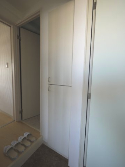 スカイガーデン春日町の収納|※写真は別の部屋のものです。