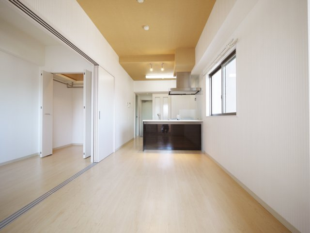 スカイガーデン春日町の内装|※写真は別の部屋のものです。