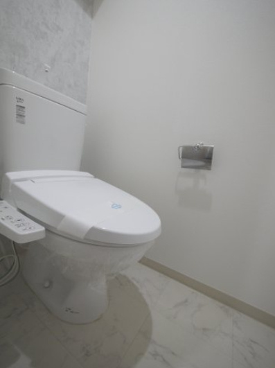 スカイガーデン春日町のトイレ|※写真は別の部屋のものです。