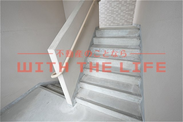 サンピーノ【キャッシュバック対象物件】のエントランス|毎日通るエントランスはこのようになっています