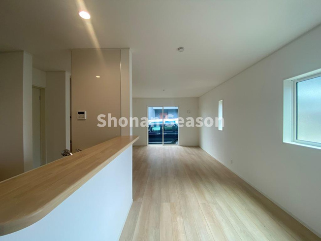 【居間・リビング】 | インテリアや家具の配置などを想像するとわくわくしますね♪