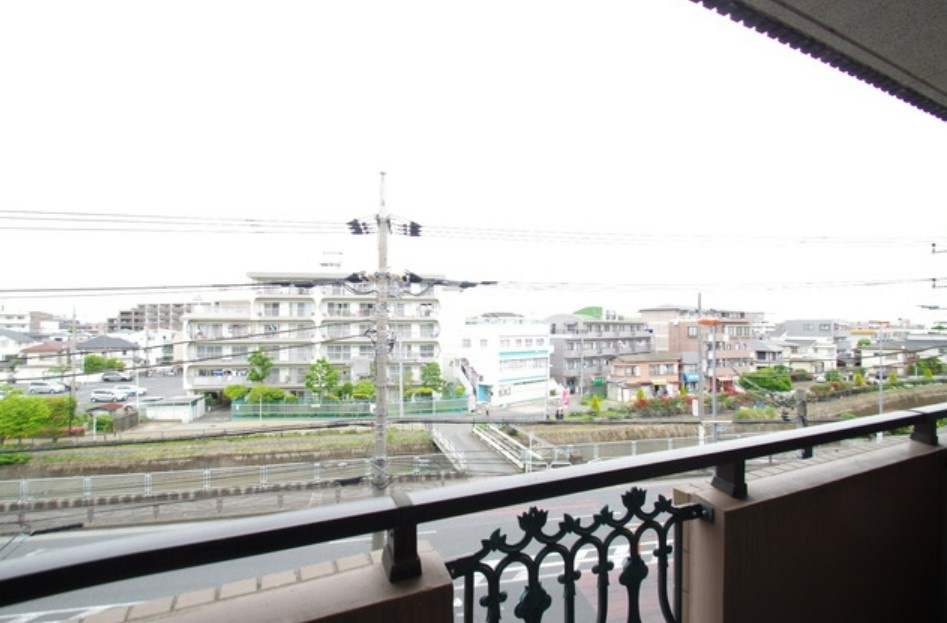 川崎市多摩区東生田１丁目の賃貸マンションの展望