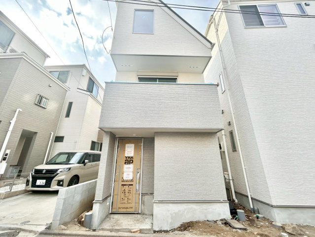 大田区西六郷1丁目　新築戸建　残1棟の外観|A号棟外観

現地ご見学希望・資料請求などお気軽にお問い合わせ下さい！
03-5990-5201