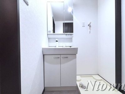 【独立洗面台】 | Patina中村本町 | 独立洗面化粧台が付いています