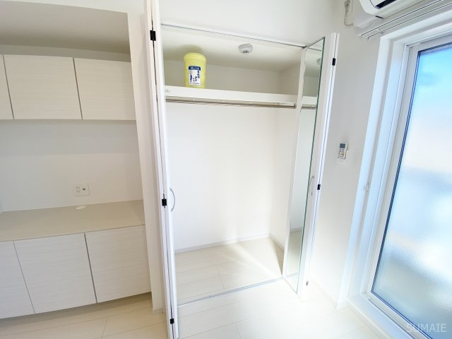 リブリ・宮原の収納|姿見付のクローゼット！