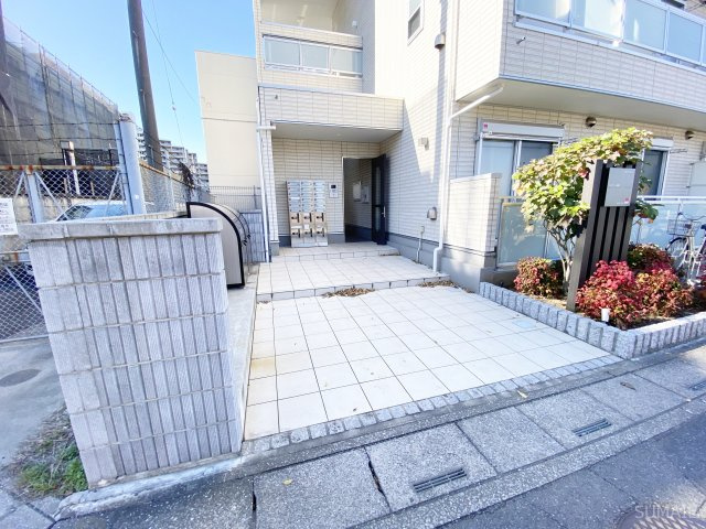 リブリ・宮原のエントランス|エントランス。