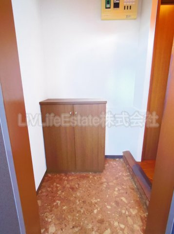 トミボナールの玄関|同仕様写真