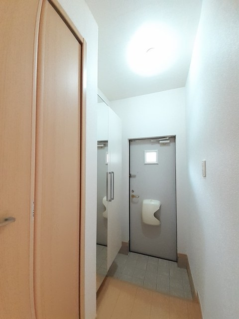 レジデンスみどりヶ丘Ⅱの玄関