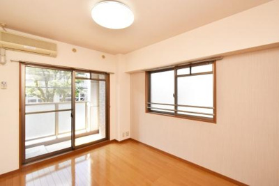 【内装】 | プレジオ荒江