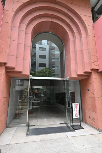 ＧＳハイム芝大門のエントランス