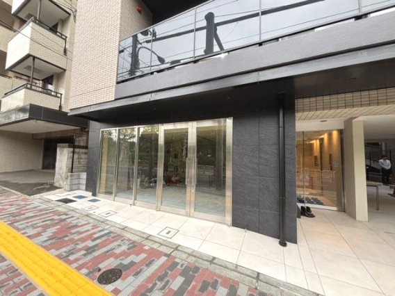 Dear WAN Court 王子飛鳥山のエントランス