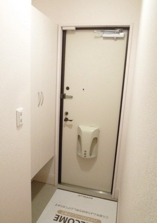 マミハイムの玄関