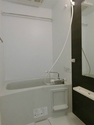 【浴室】 | リブリ・上福岡Ⅱ | お風呂です