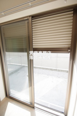 【セキュリティ】 | リバーサイドカネヤマ | シャッター付き