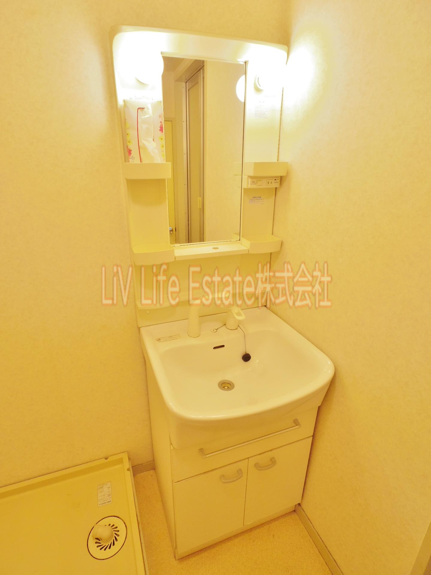 アンティロウプの洗面所|同仕様写真