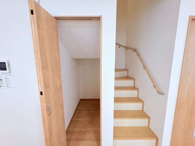 ハートフルタウンうるま市石川東恩納Ⅶ-A号棟　の収納