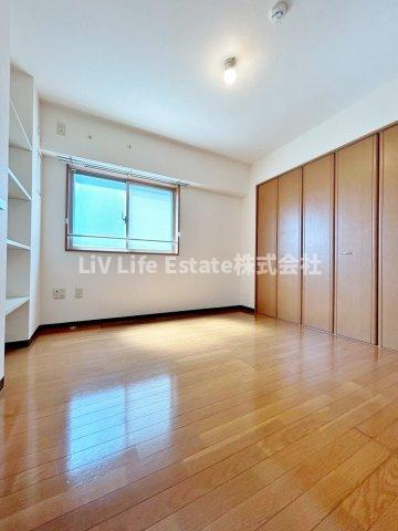 エコタワーバオバブの洋室