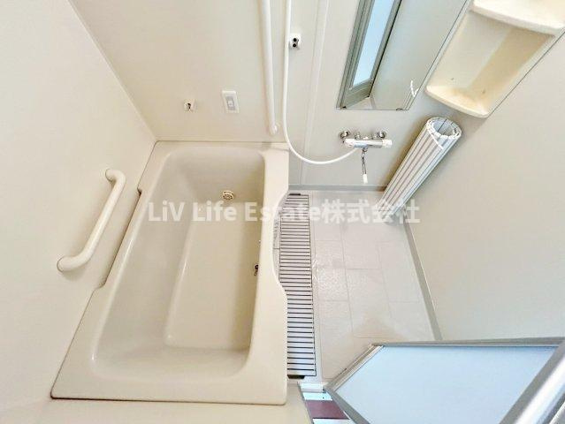 エコタワーバオバブの浴室