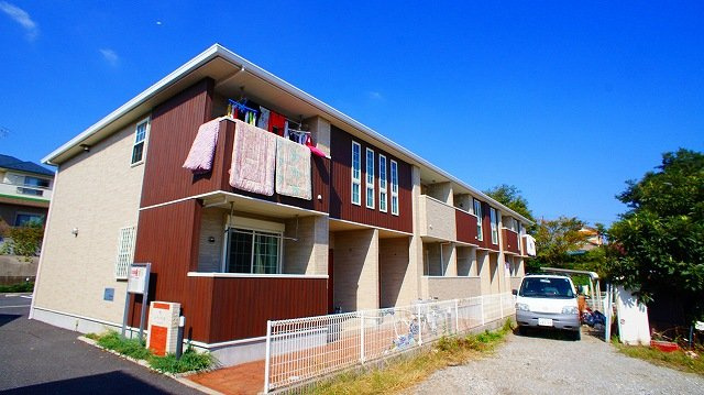 レグメスⅢの外観|建物外観を気になさる方へ、見た目の良い物件です