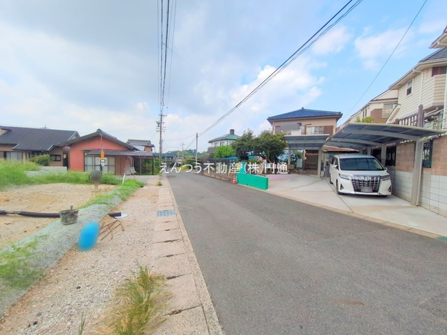 諸の木の前面道路含む現地写真