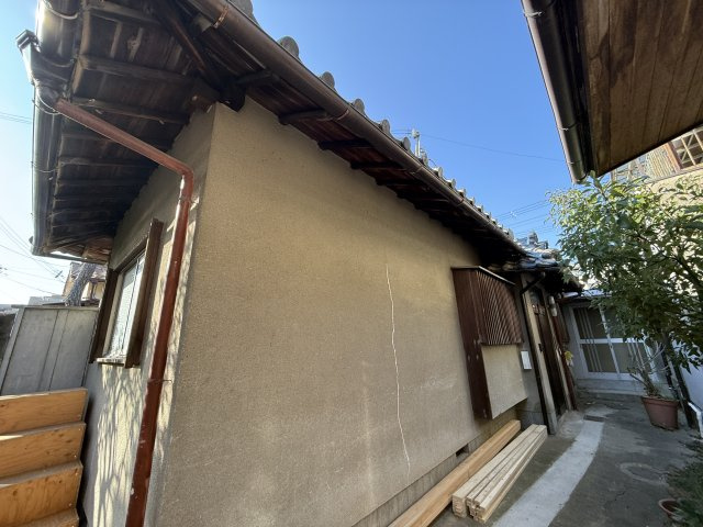 ペディハウス池田呉服町1の外観