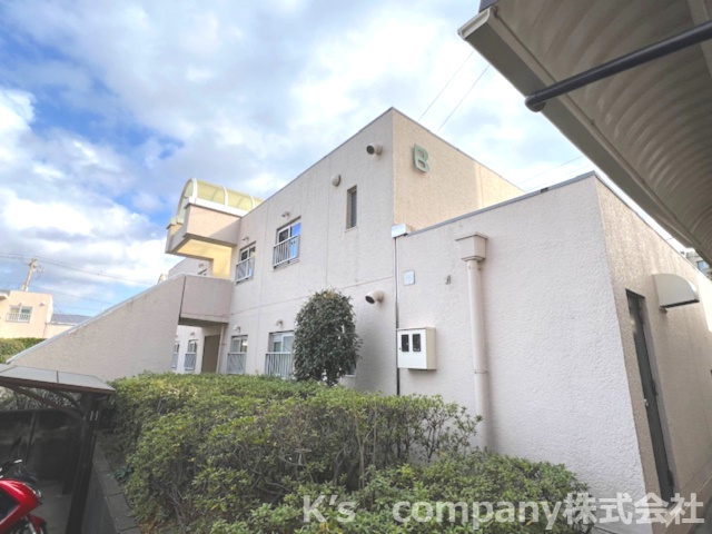 ◎藤沢市鵠沼海岸1丁目　コーポ鵠沼B棟の外観|外観写真◇