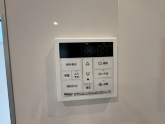 【発電・温水設備】 | 小平市仲町　新築戸建　【全2棟】