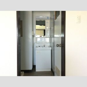 杉本ビルの洗面所