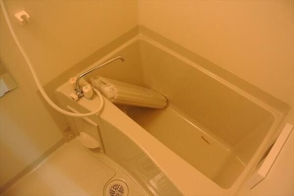 ブルーム浦和元町の浴室