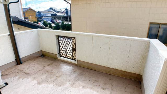 美浜町河和台1丁目戸建てのバルコニー