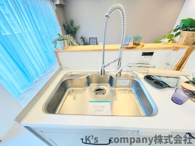 茅ヶ崎市緑が浜　ライオンズマンション茅ヶ崎グランコースト　2階のキッチン|扱いやすいステンレス素材のシンク◇
