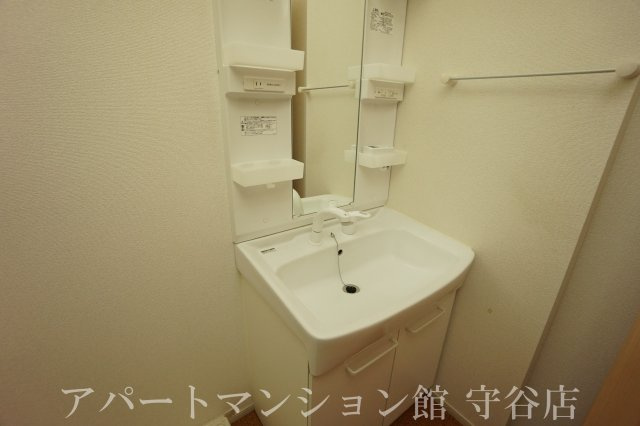 グラースクローⅡの独立洗面台