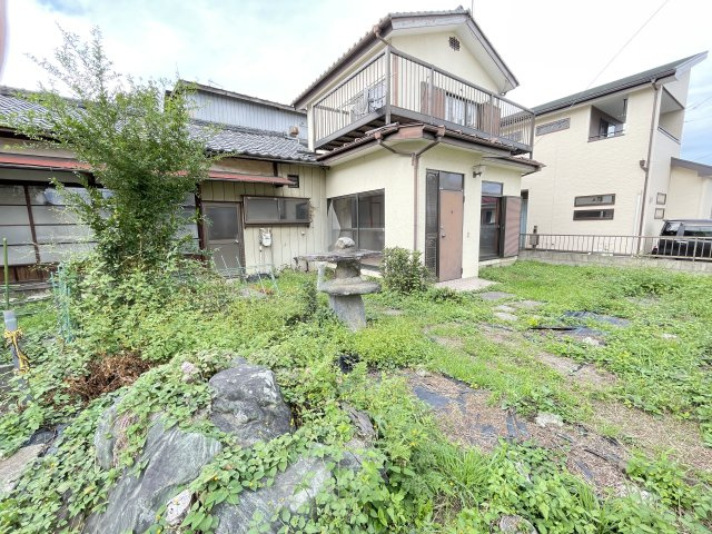 藤岡市藤岡　中古900①の庭