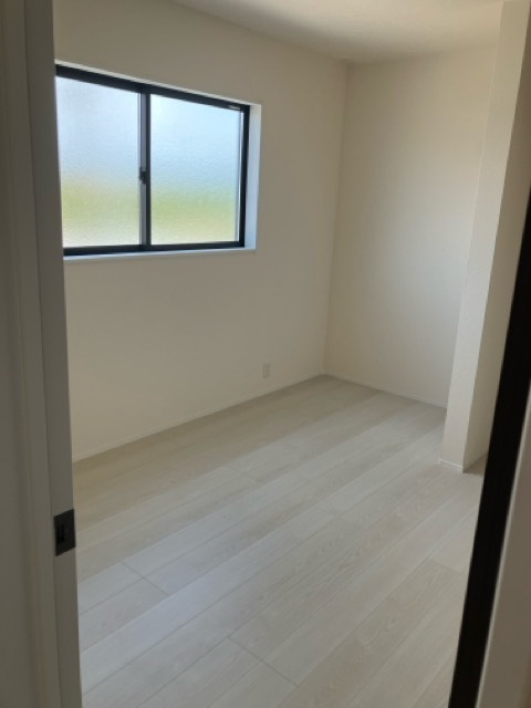 【仲介手数料無料/稲沢市】稲沢市矢合町面棒堀1416-2 リーブルガーデンの洋室