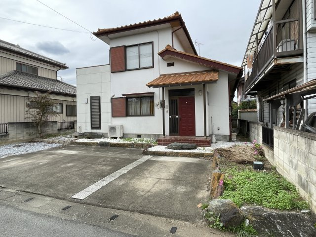 藤岡市藤岡　中古900②の外観