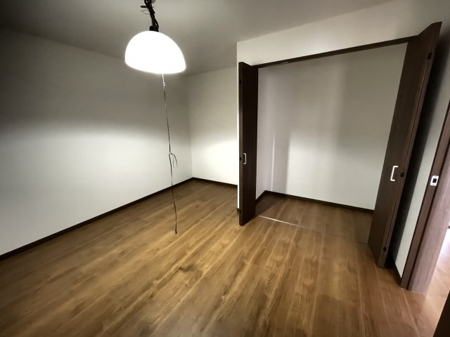 藤岡市藤岡　中古1580の洋室
