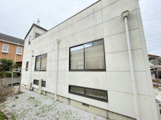 藤岡市藤岡　中古900の外観